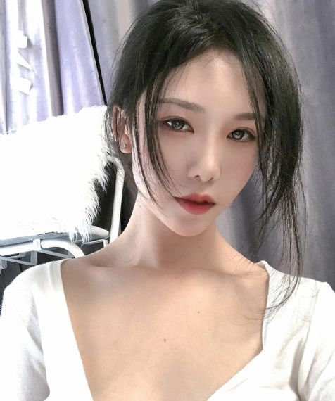 闷骚邻居的阿_DVD高清在线观看