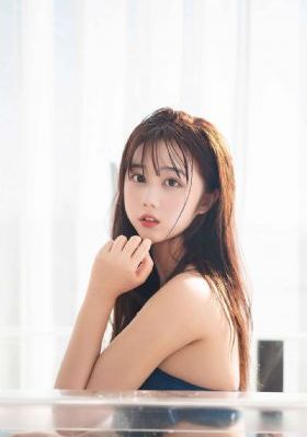 天天摸天天爽日韩欧美大片_剧情片超清免费观看